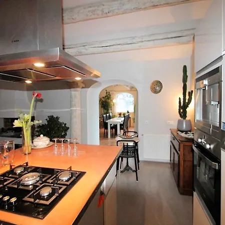 Maison De Charme En Campagne A Avec Piscine Privee كوكورون